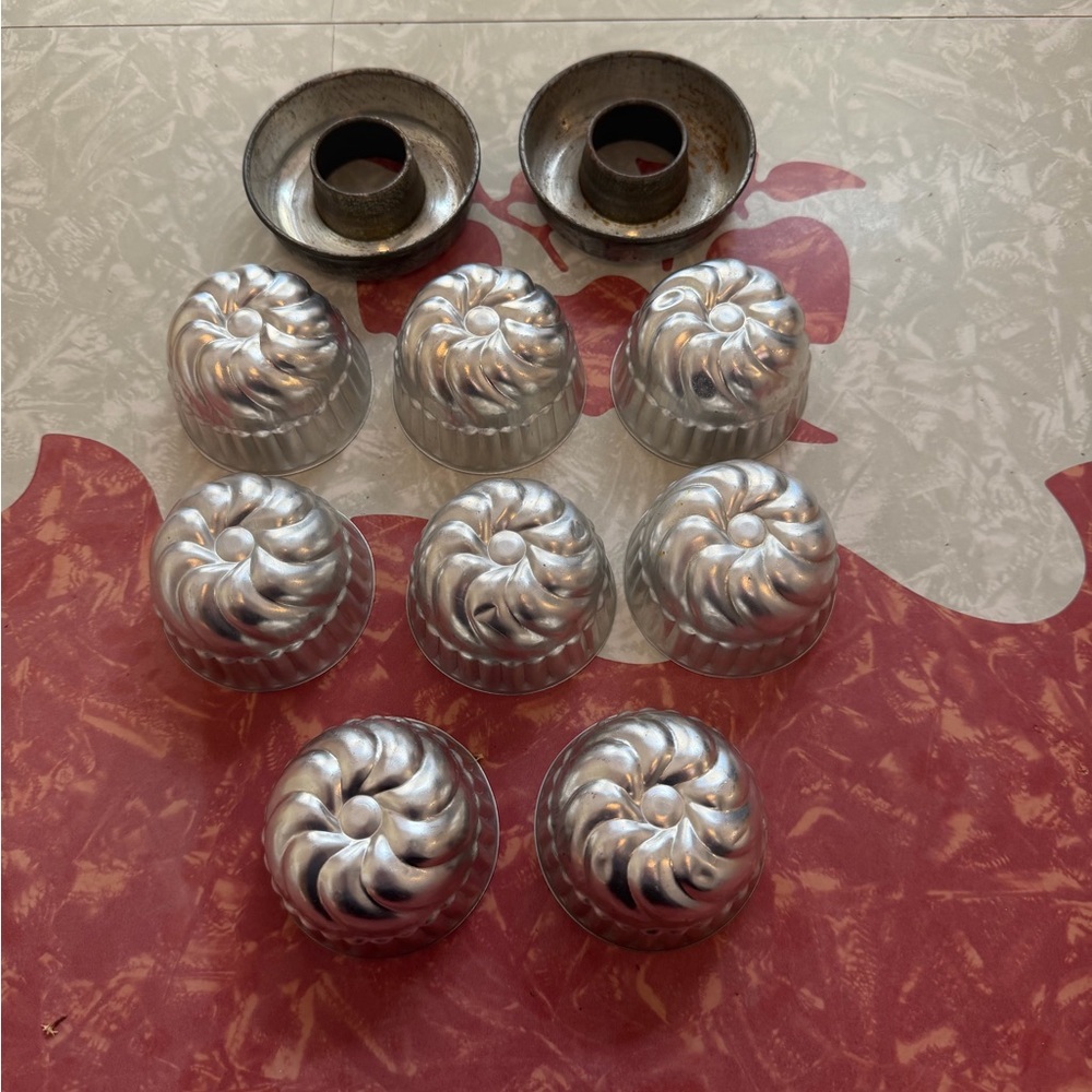 Vintage Antique Aluminum Bundt Cake Tart Jello Molds Set 10
